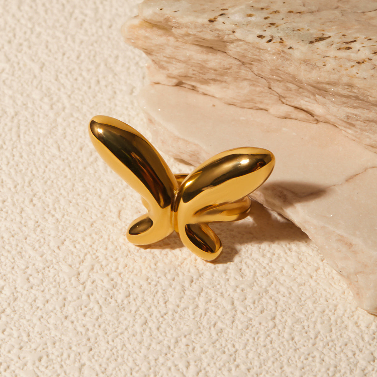 18K Gold-Plated Stainless Steel Butterfly Ring - Supernovarieties Boutique