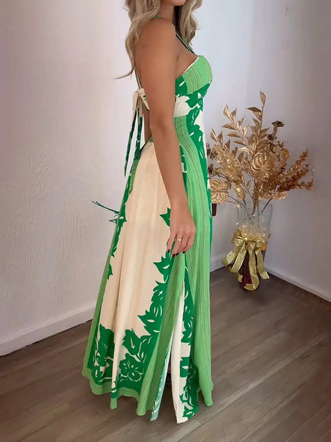 Halter Neck Leaf Print Maxi Dress – Supernovarieties Boutique
