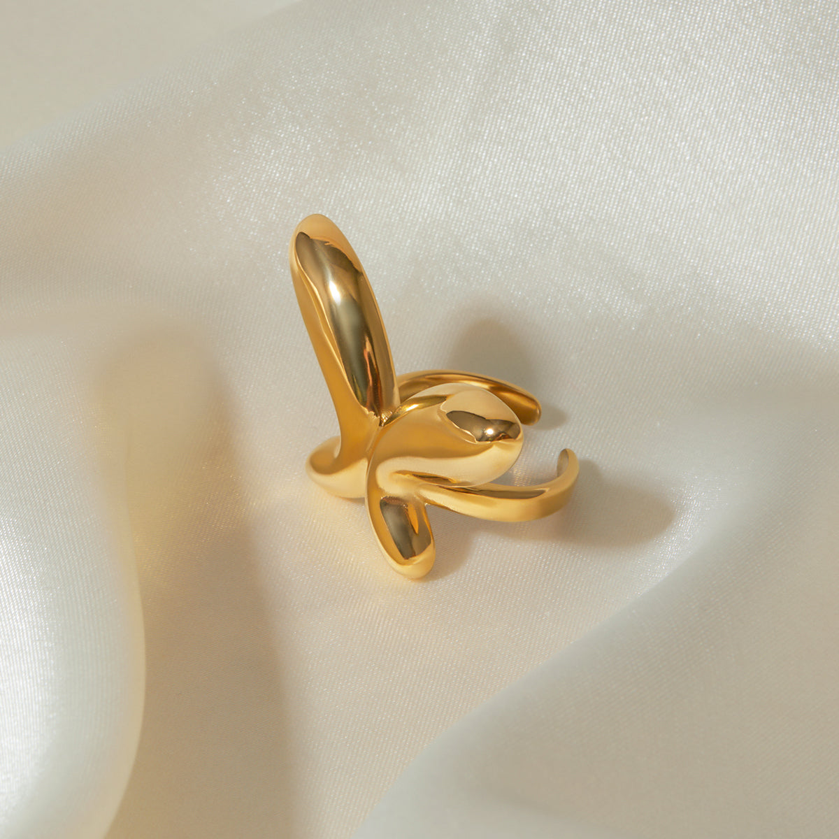 18K Gold-Plated Stainless Steel Butterfly Ring - Supernovarieties Boutique