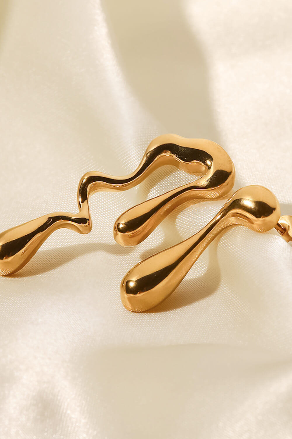 18K Gold Plated Geometric Mismatched Earrings - Supernovarieties Boutique